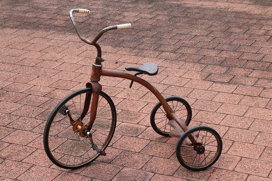 penny farthing, tricycle, retro, vintage, toy, childhood, fun, trike, bicycle, transportation