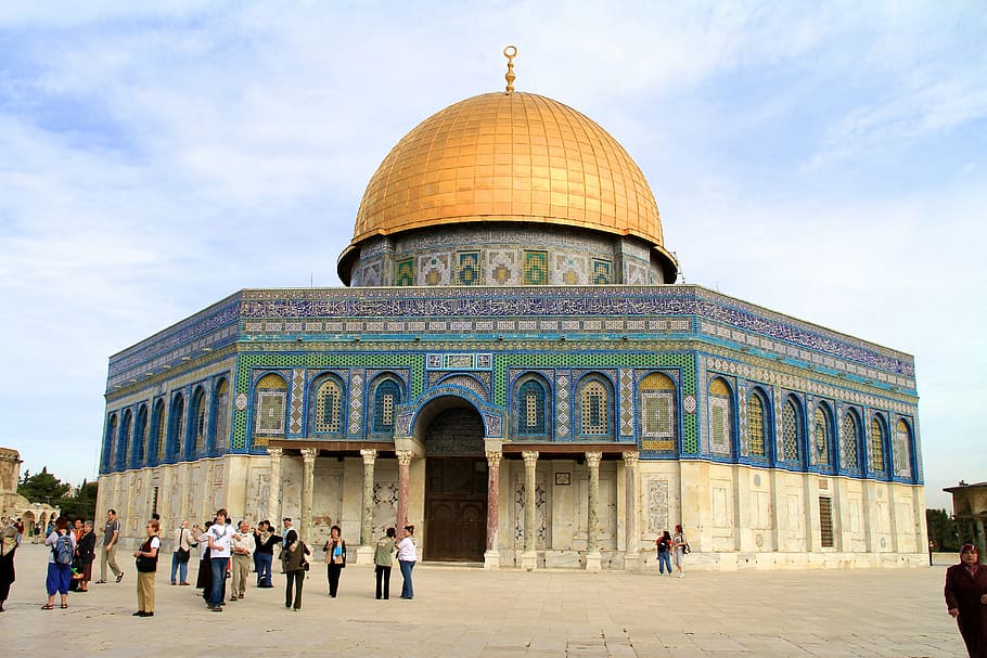 people, standing, front, mosque, dome of the rock, temple mount, jerusalem, israel, old town, allah