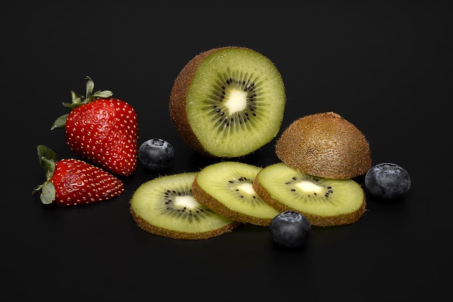 kiwi, strawberry fruits, strawberries, blueberries, healthy, fruits, vitamins, food, berries, delicious