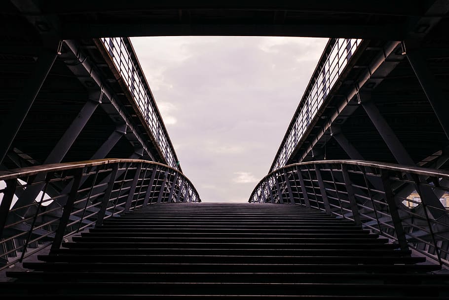 foto de la escalera, plata, escalera, puente, ver, arquitectura, estructura, pasarela, escaleras, cielo