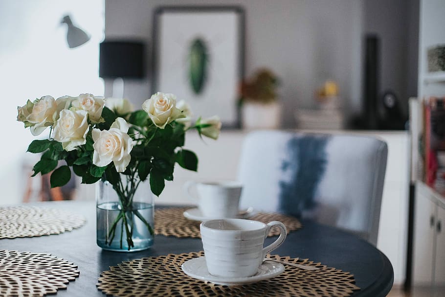 mesa de café da manhã redonda, branco, flores, dourado, tapetes de café, redondo, café da manhã, mesa, café, tapetes