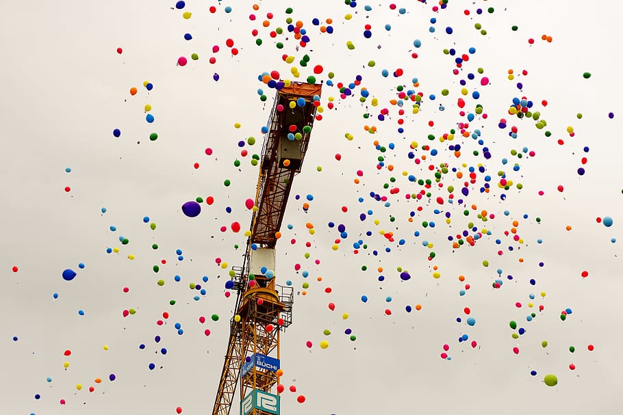 crane, balon, perayaan, konstruksi, bundesplatz, warna, bern, swiss, kebahagiaan, confetti