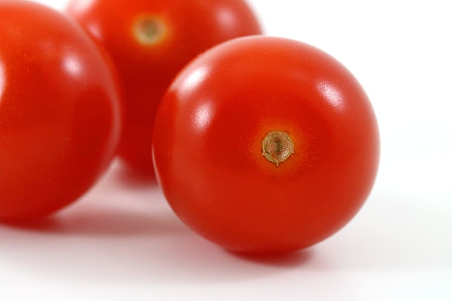 close-up photography, three, tomatoes, white, background, vegetable, food, red, tasty, diet