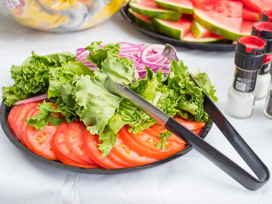 salad, lettuce, tomato, vegetables, healthy, fresh, green, vegetarian, nutrition, eat