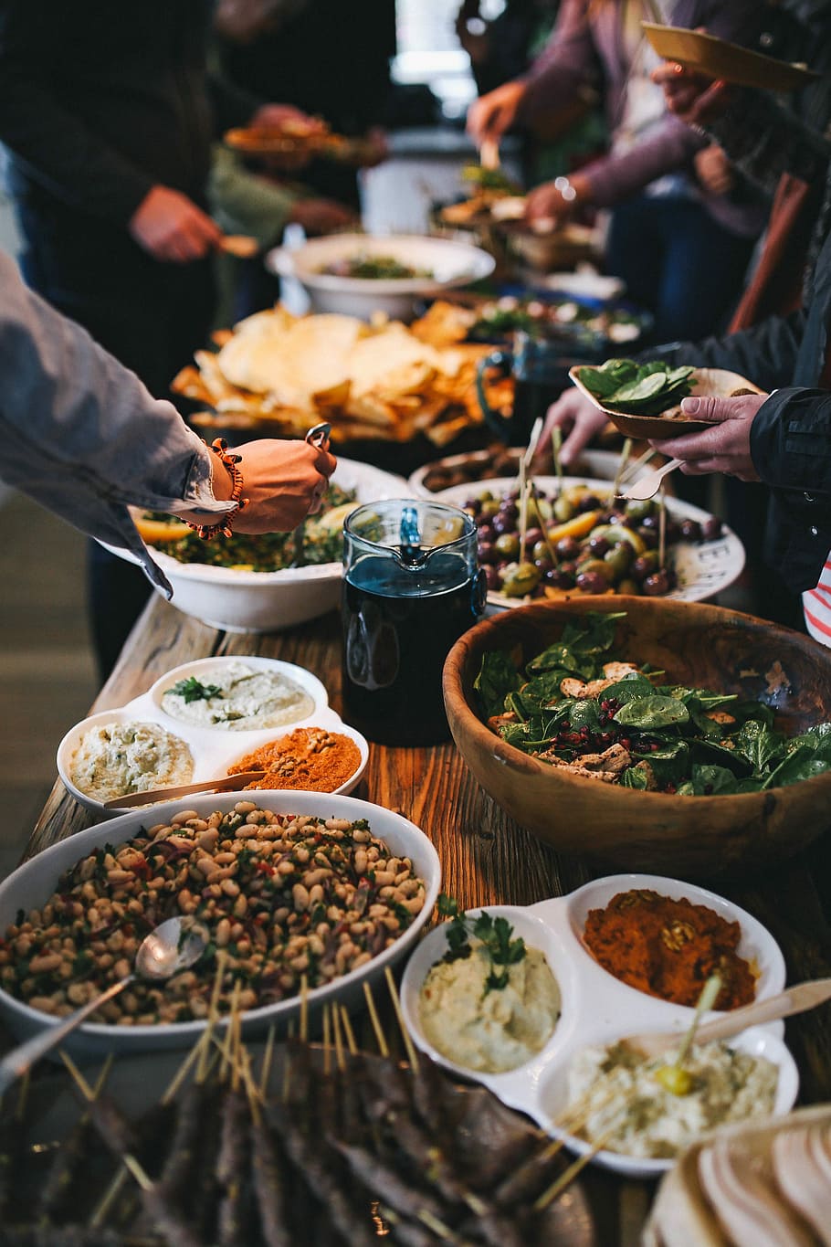 mesa de banquete, completo, Comida, pessoas, banquete, mesa, piquenique, alimentação, refeição, jantar