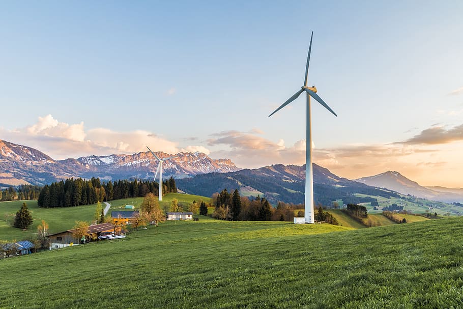 dois, branco, palhetas de vento, verde, montanha, montanha verde, turbina eólica, energia eólica, ambientalmente amigável, energia