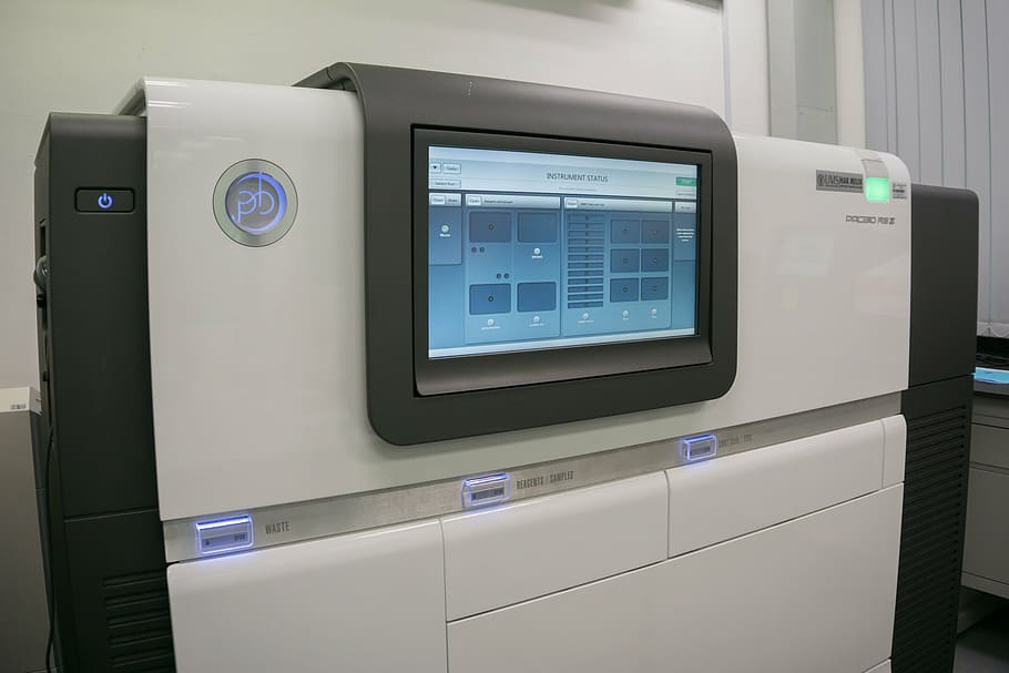 genome sequencing facility, biotechnology research institute, universiti malaysia sabah, pacific biosciences, rs2, single molecule real time sequencer, technology, machinery, computer monitor, indoors