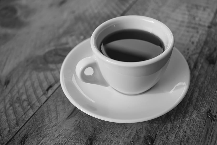 expreso, café, taza, blanco y negro, vajilla, platillo, comida y bebida, bebida, refresco, taza de café