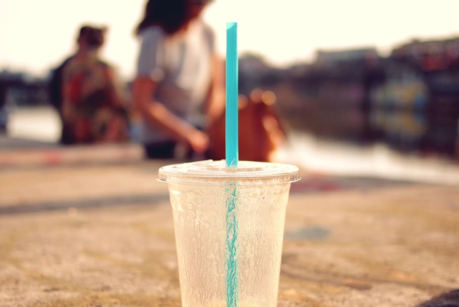 drink, drinks, cup, straw, summer, sunshine, focus on foreground, food and drink, day, incidental people