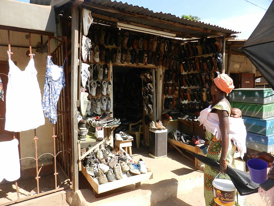 Gambia, Lokal, Jalan, Sepatu, Toko, kemiskinan, bekas, digunakan, bisnis toko, ritel