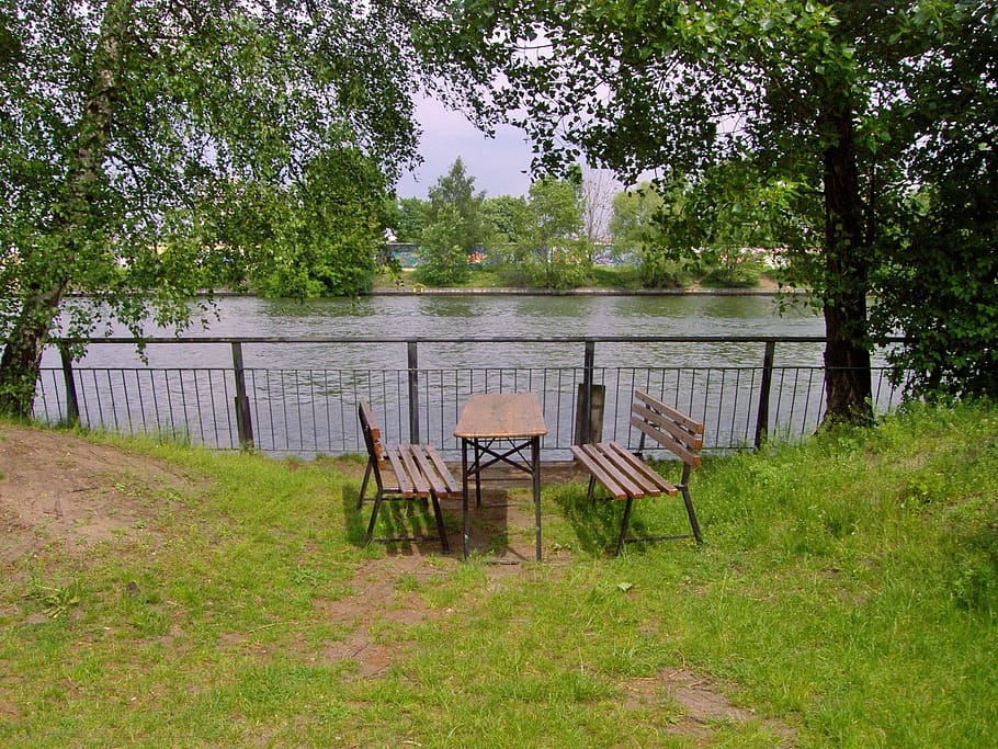 berlin kreuzberg, kiez, hof, seats, view, spree, peaceful, resting place, plant, tree