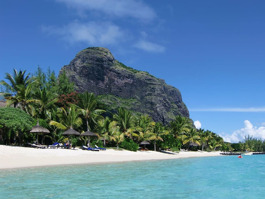 Vista del resort, Lemorne, Mauricio, Océano Índico, agua, mar, cielo, pintorescos - naturaleza, belleza en la naturaleza, árbol