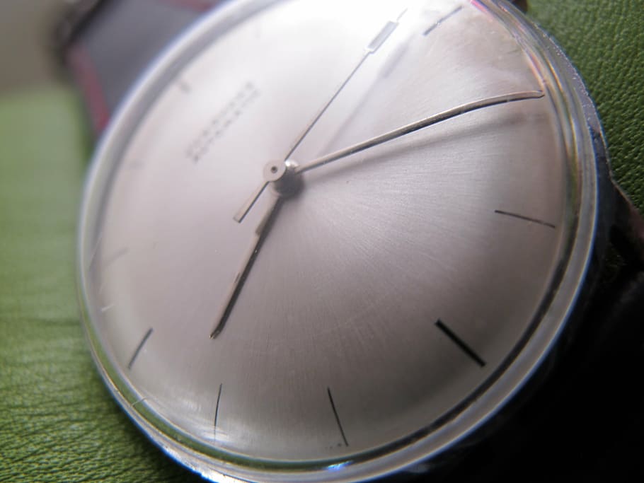 clock, junghans, automatic, time, close-up, accuracy, number, metal, single object, instrument of time