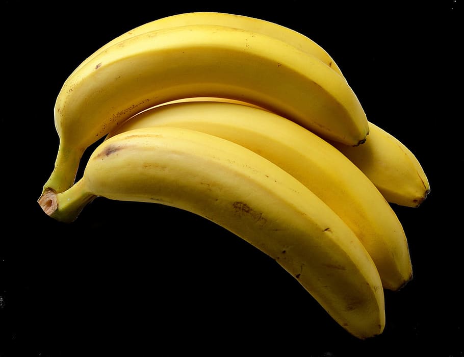 Bananas, Yellow, Frisch, black background, banana, food, nature, fruit, close-up, freshness
