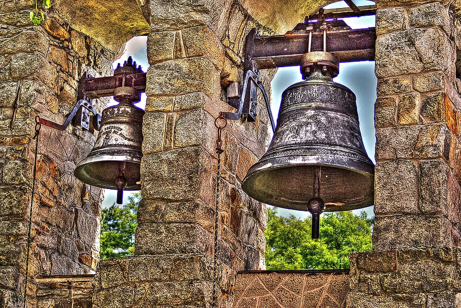 Campanas, bronce, Malopolska, las campanas, campanas de bronce, el campanario, badajo, la fundación de campanas, campana grande, una campana pequeña