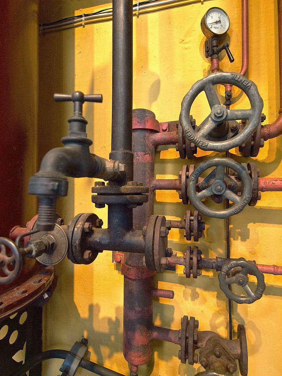 machine, piping, valves, measure, pressure gauge, grain distillery, rusty, metal, pressure display, flange