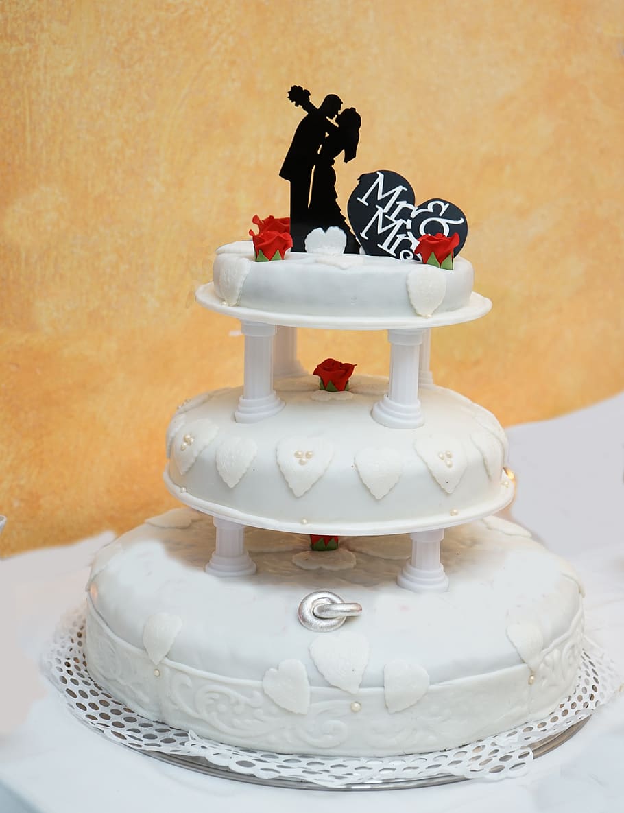 cake, wedding, ornament, celebration, dessert, sweet food, sweet, food and drink, representation, indoors