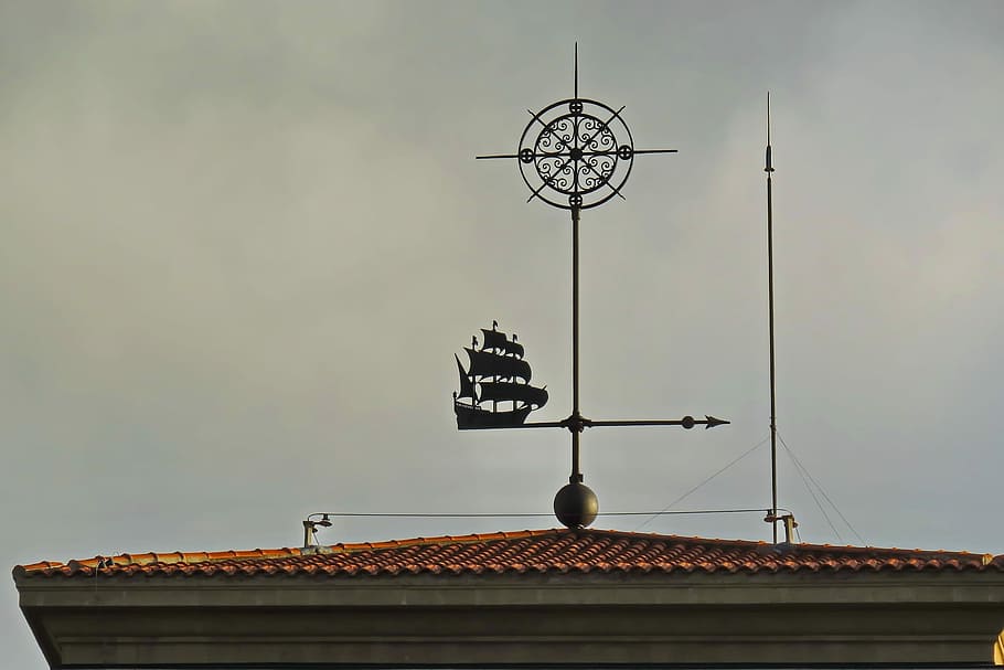 Veleta, Lightning Rod, Roof, Silhouettes, sky, grey, boat, wind, rays, address