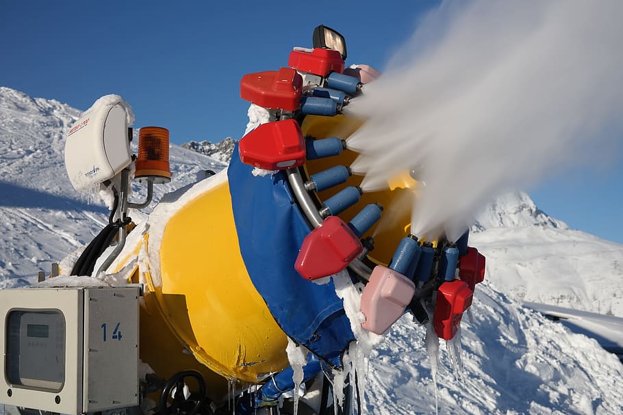 snow machine, mountain, snow cannon, nozzle, spray, snow, snow making system, snow guns, artificial snow making, skiing