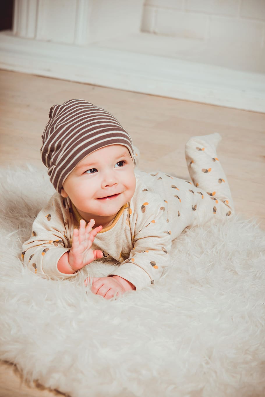 baby, brown, knit, cap, babe, kid, portrait, cheerful, smile, small child