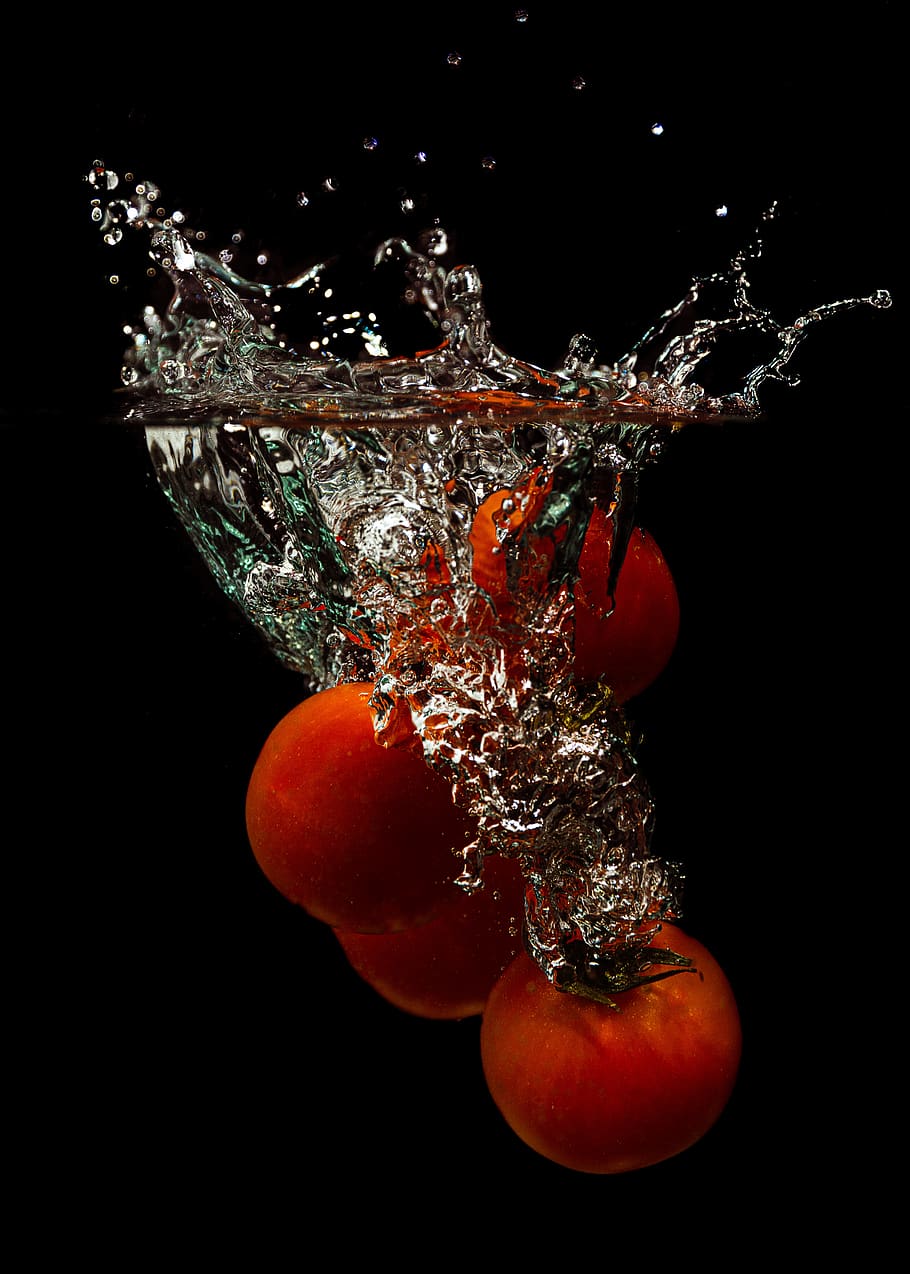 tomates, salpicaduras, agua, goteo, alta velocidad, macro, mesa, rojo, fresco, inyectar