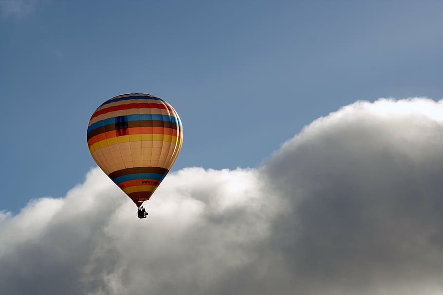 air balloon, clouds, hot air baloon, sky, air, hot, transportation, baloon, basket, flight