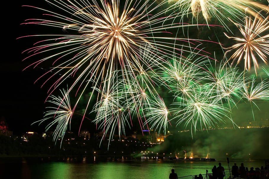fuegos artificiales, noche, celebración, año nuevo, fiesta, luz, cielo, resumen, vacaciones, explosión