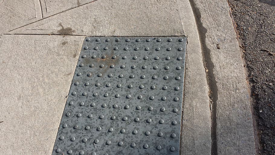 bumpy, curb, sidewalk, street, padding, day, high angle view, footpath, in a row, pattern