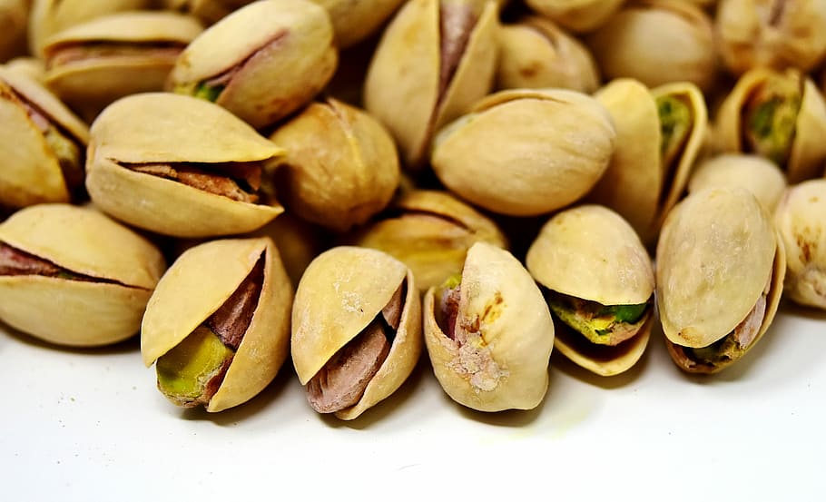 pistachios, eat, delicious, snack, cores, food, shell, green, salty, nuts
