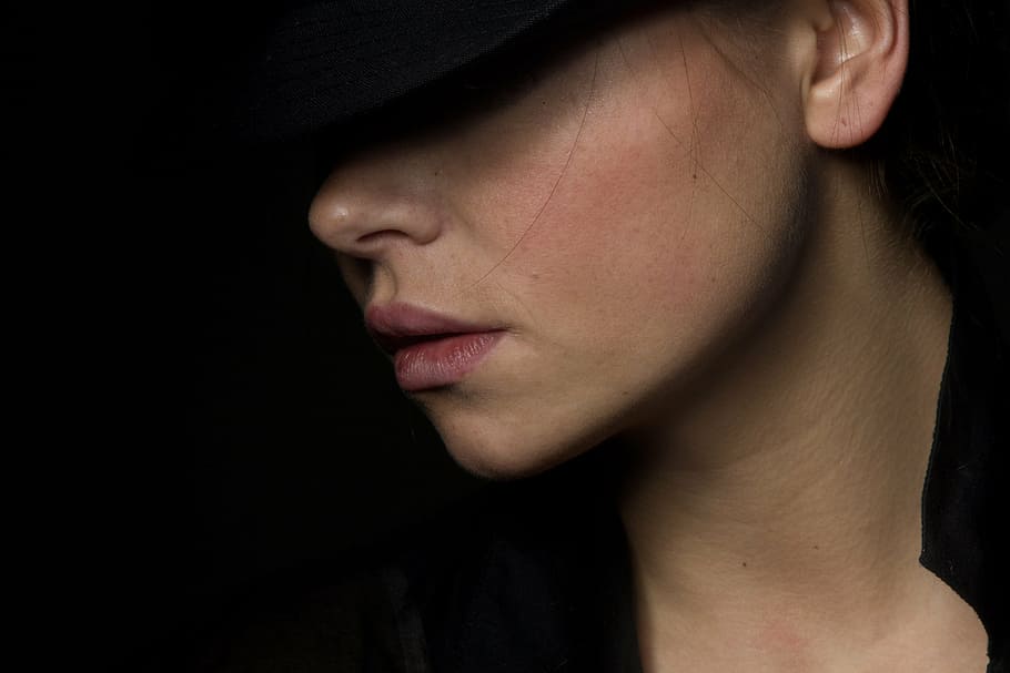 foto, mulher, vestindo, chapéu, preto, top, moda, modelo, jovem, ensaio de moda