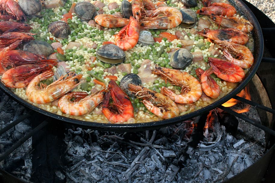 pot, filled, shrimps, scallops, paella, valencia, seafood, prawns, shrimp, lena