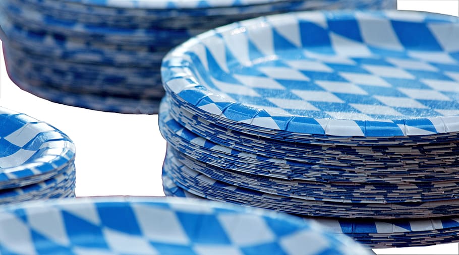 white-and-blue, checked, plate lot, paper plate, bavaria, bavarian, stack, stacked, blue, white