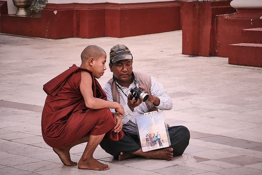 monk, photographer, preview, digital camera, photography, camera, myanmar, two people, full length, men