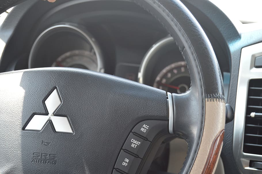 Mitsubishi, Mitsubishi dirección, dirección del coche, vehículo de motor, automóvil, transporte, modo de transporte, interior del vehículo, interior del automóvil, volante