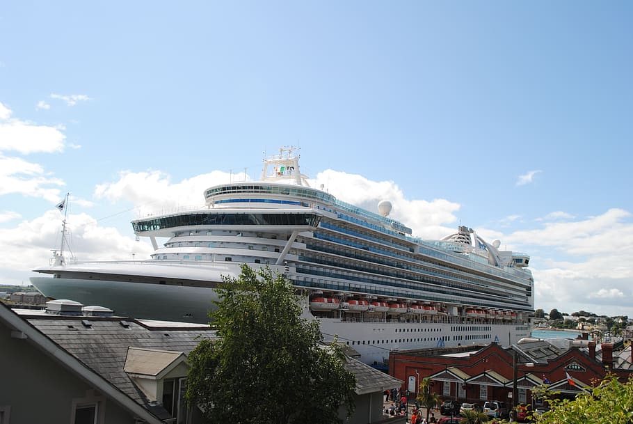 barco branco, navio de cruzeiro, navio, ancorado, estaleiro, forro, náutico, embarcação, turismo, transporte