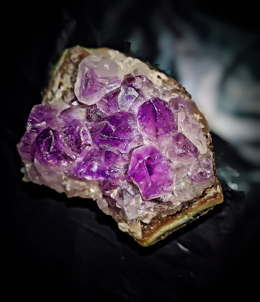 purple crystal, Amethyst, Druze, Quartz, Mineral, semi precious stone, violet, nature, raw, crystalline