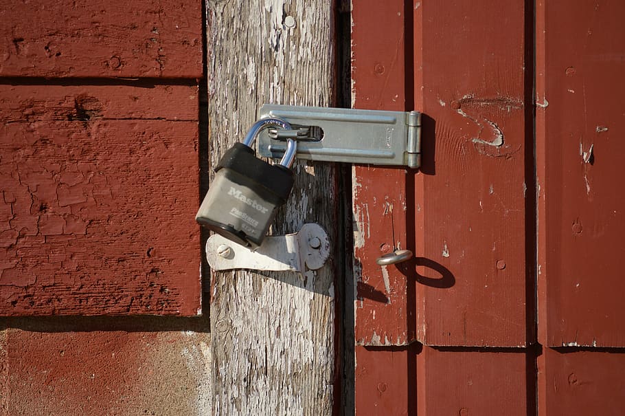 lock, locked, door, security, secure, safe, safety, farming, protect, protection