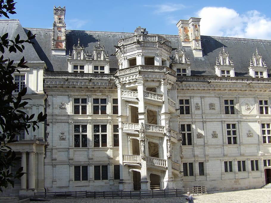blois, castle, château de blois, loire valley, spiral staircase, france, architecture, building exterior, built structure, building