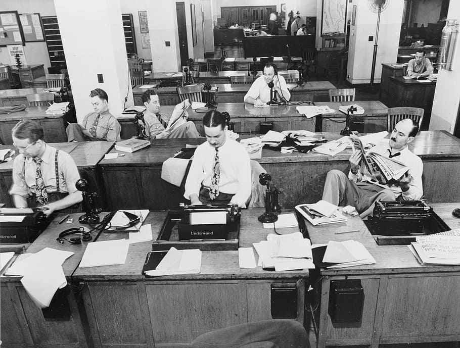 kelompok, orang, meja, abu-abu, skala, koran new york times, ruang pers, 1942, reporter, informasi