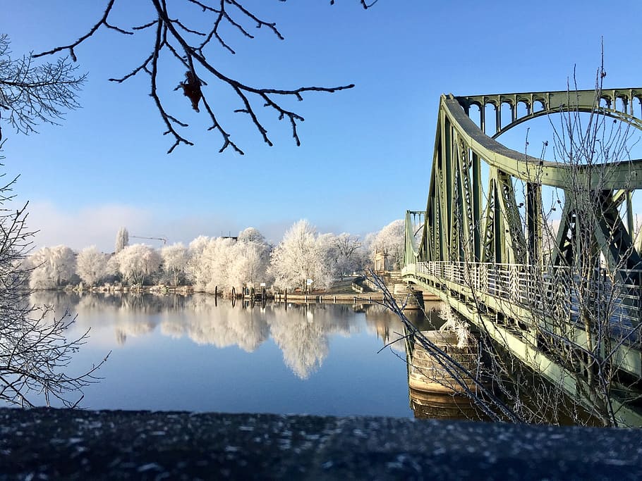 Winter, Glienicke, Bridge, Potsdam, glienicke, bridge, berlin, agent bridge, havel, german division, reflection