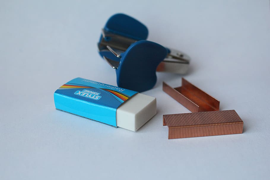 Eraser, Staples, Staple Remover, childhood, studio shot, white background, close-up, indoors, still life, cut out