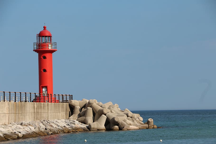 lighthouse, sea, port, heart valley airport, water, guidance, tower, built structure, building exterior, architecture
