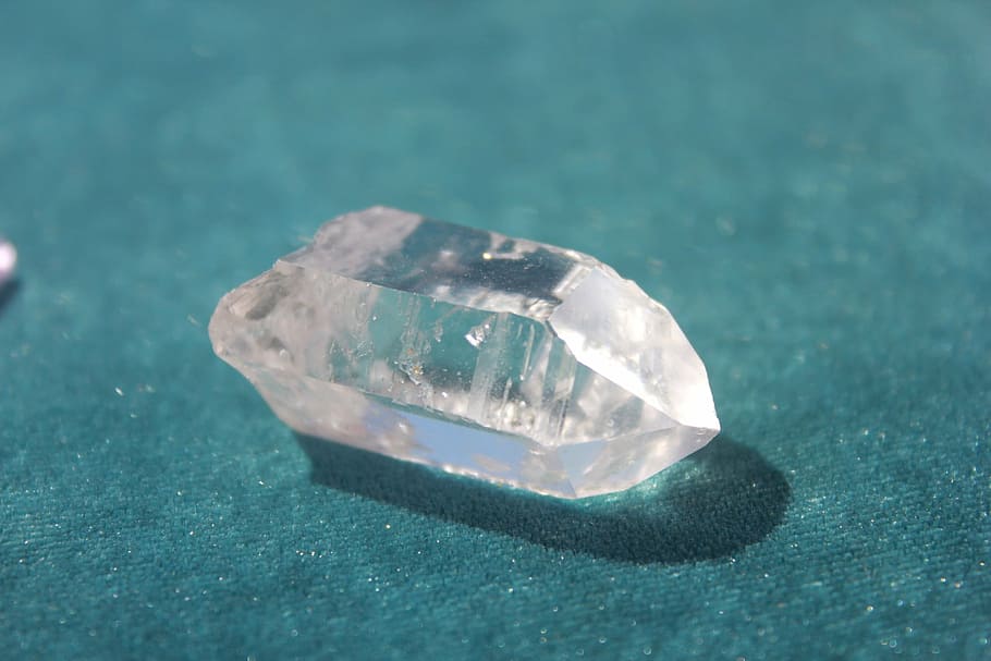 clear gemstone, quartz, jewel, brightness, nice, trim, macro, figure, gemstone, crystal