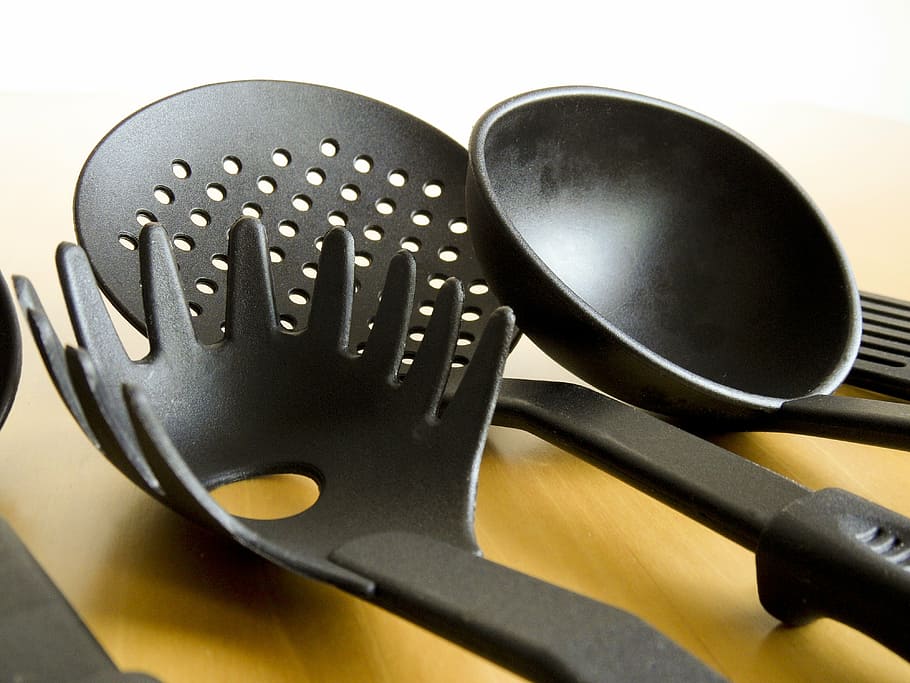 black, slotted, spatula, brown, wooden, platform, cookware, kitchen, food, cook