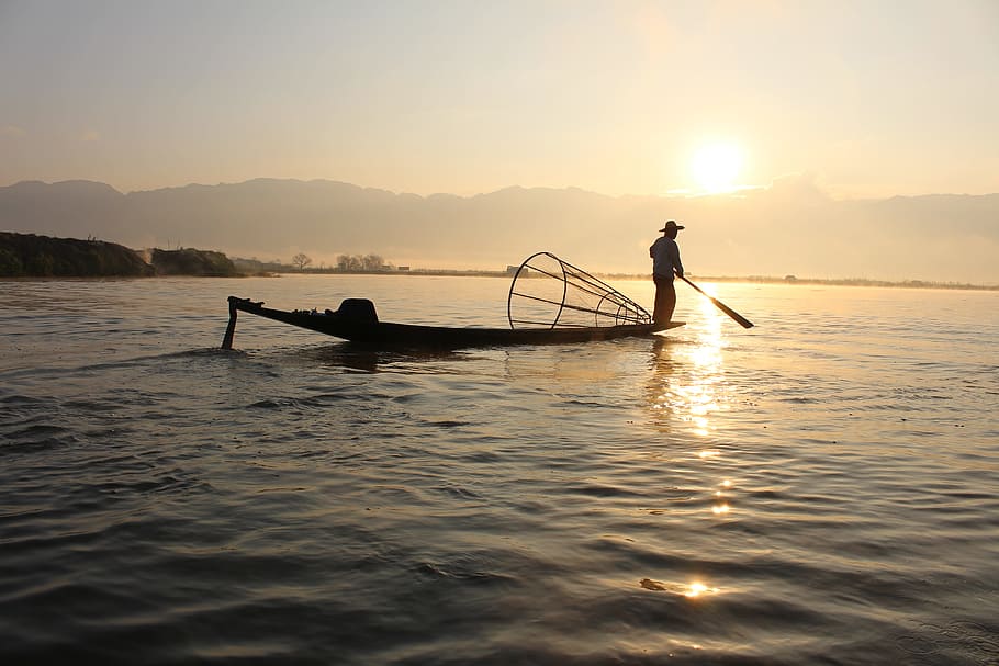 fisherman, middle, water, sunset, boat, inle lake, myanmar, burma, fishing, sunrise