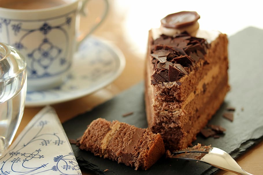 closeup, slice, chocolate cake, chocolate, cake, sweet, delicious, coffee party, dessert, ornament