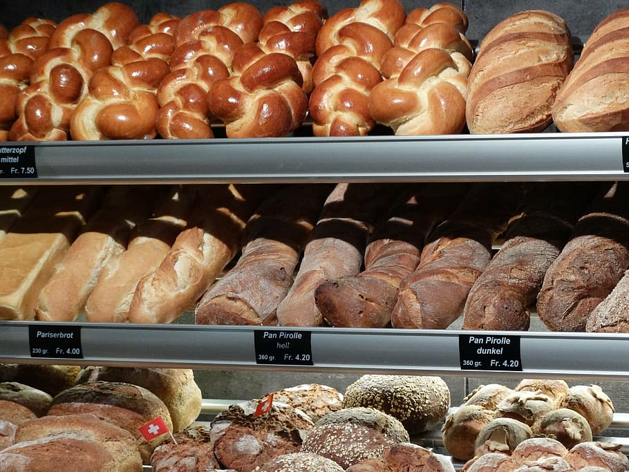 bakery-breads-display-deep-fried.jpg