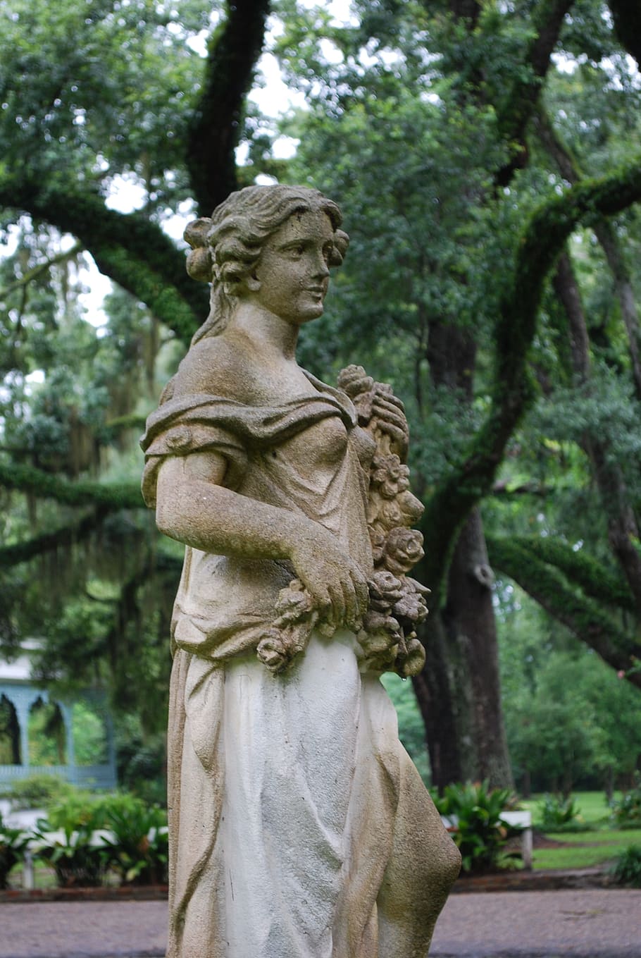 Statue, Sculpture, Female, lady, mona lisa, myrtles plantation, louisiana, tree, cemetery, sadness