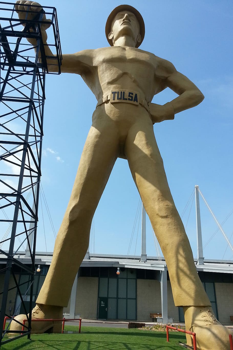 Tulsa, ciudad, Oklahoma, estatua, hombre, alto, feria estatal, perforadora dorada, cielo, personas