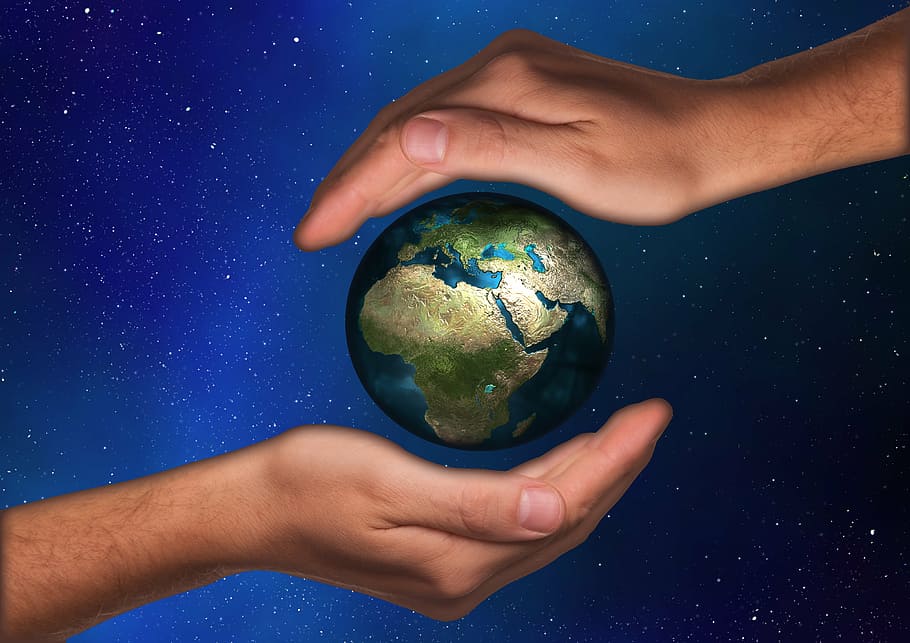 dos, humano, manos, planeta tierra, protección, proteger, mano, puñado de, tierra, globo terráqueo